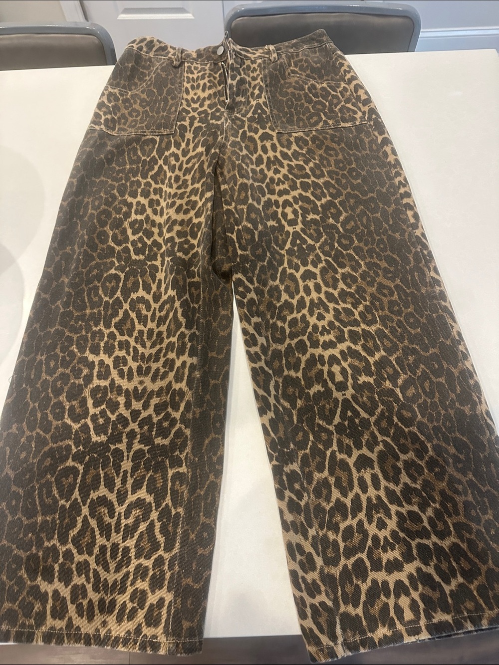 Vici Leopard Print Ankle Crop Pants - Brown & Black